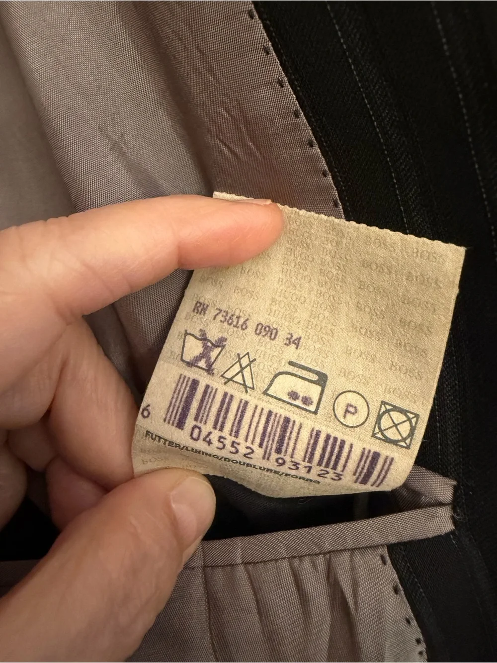 Hugo Boss Sz 44R Black Pinstripe Blazer as seen in Scorsese movie wool Y2K